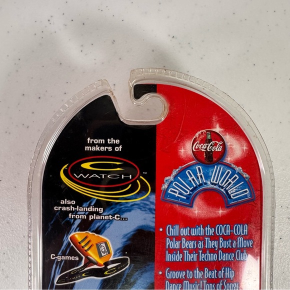 Coca-Cola Polar Bear Animated Watch in Red and White - Picture 9 of 10